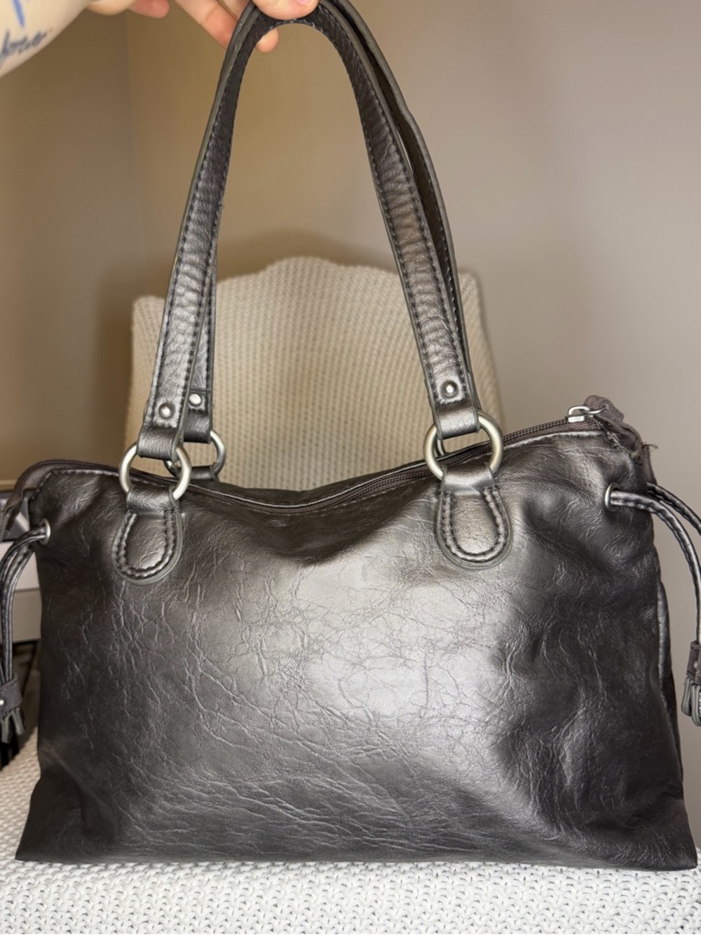 Vintage Tommy Hilfiger Gray Shoulder Bag Faux Leather Double Handle Purse - Picture 4 of 12